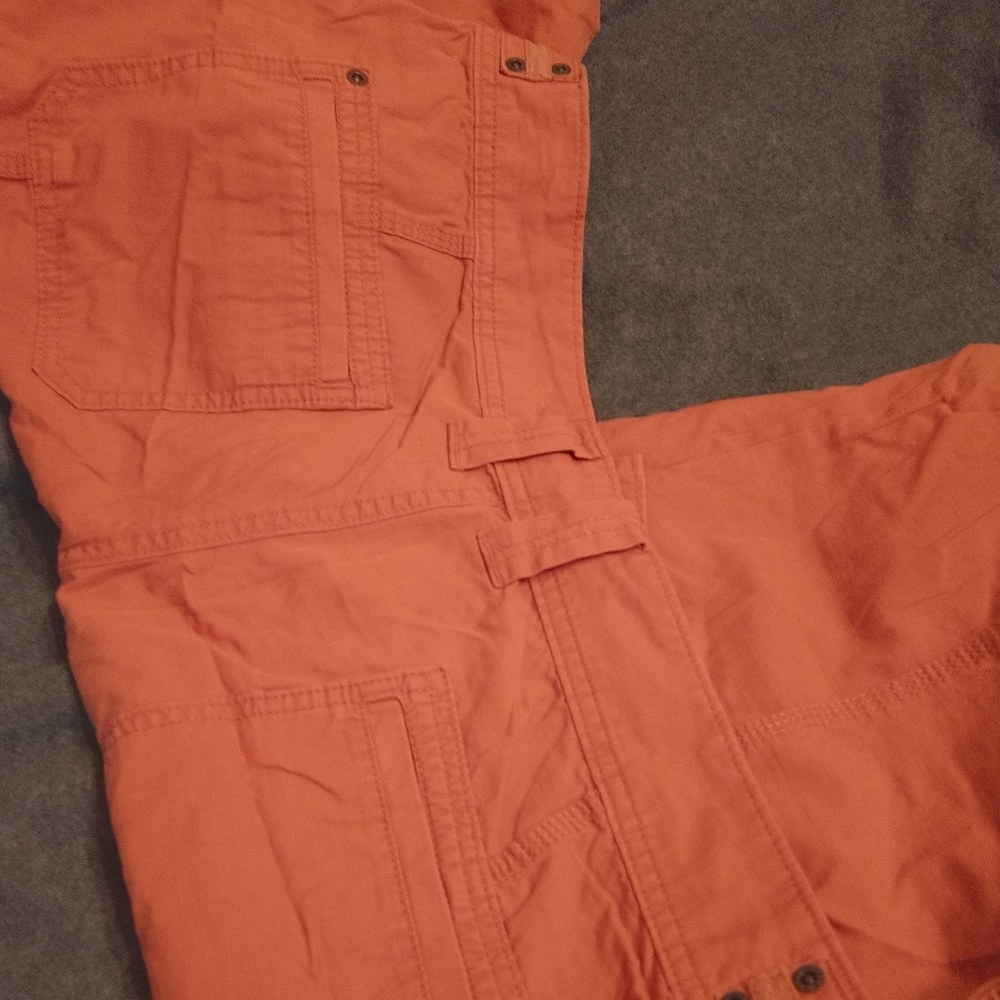 Capri pants soft coral